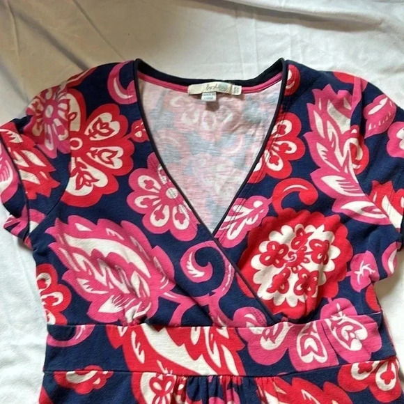 Boden Floral midi faux wrap dress size 4L - Picture 2 of 6